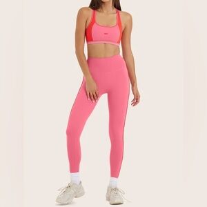 SET Active Sportbody Sporty Pipe Sports Bra and Leggings Set